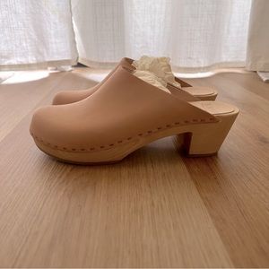 Bryr - Clementine Mid-heel in Natural Leather Size 37